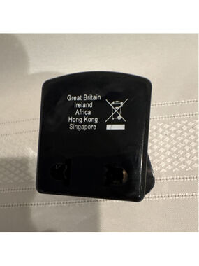 US to UK Plug Adapter, UK 3-Prong Travel Plug for UK Ireland Hong Kong